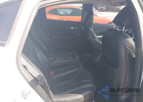 2013 Dodge Dart Sxt z USA, uszkodzony, nr VIN 1C3CDFBA8DD302939